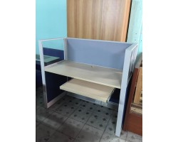 Bàn Làm Việc Kèm Vách Ngăn